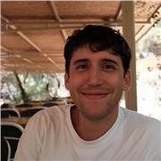 Studente di ingegneria meccanica propone lezioni di Fisica e Matematica per studenti delle superiori.